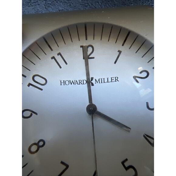 Vintage Howard Miller Small Orb Sphere Spinning Desk Clock With Heavy Metal Base - Picture 6 of 11